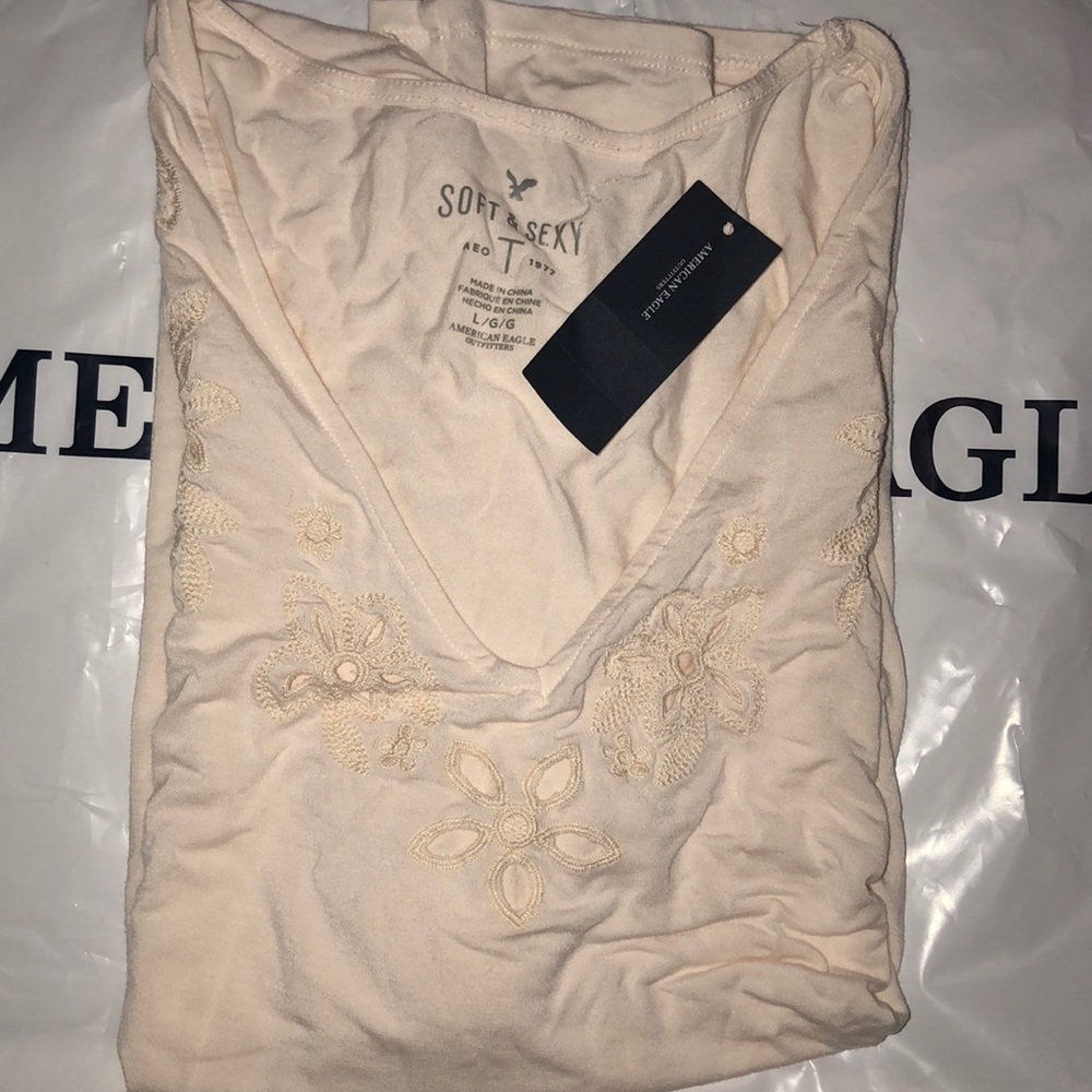 Plain T-shirt